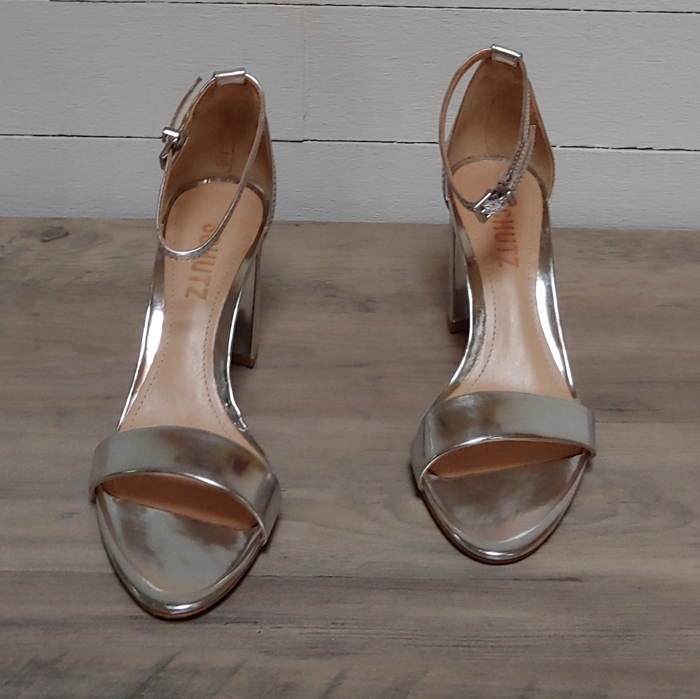 Anna-Lee Specchio Leather Sandal -  Size 7 / Prata Silver